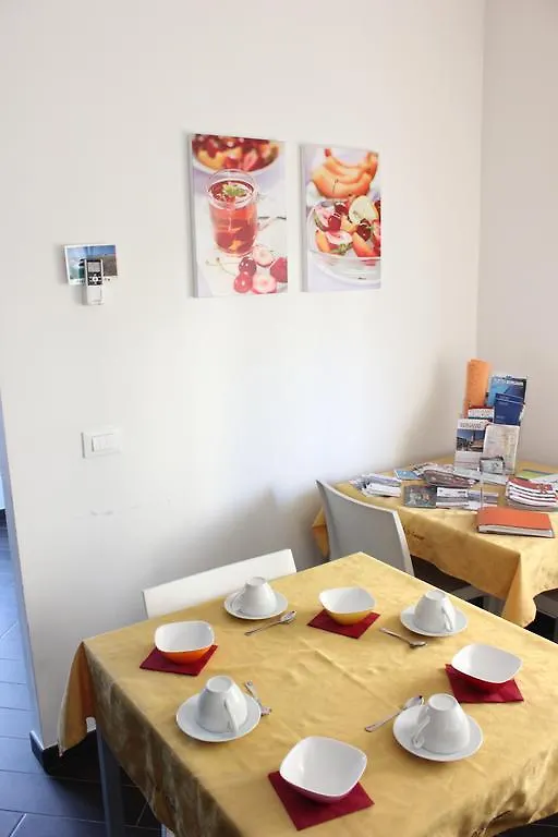 B&B Fanzago Bergamo 2*,  Italy